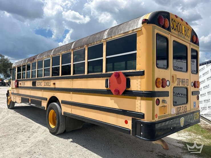 2007-ic-corporation-pb105-school-bus-image-4