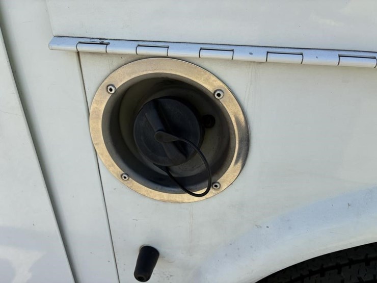 2018-dodge-ram-2500-image-6