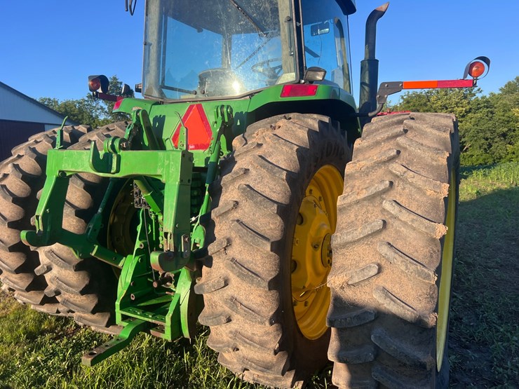 john-deere-8110-image-37