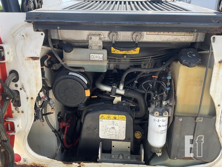 2020-bobcat-t76-image-18