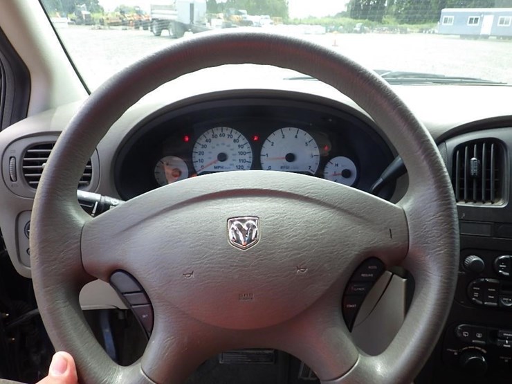 2006-dodge-grand-caravan-image-22