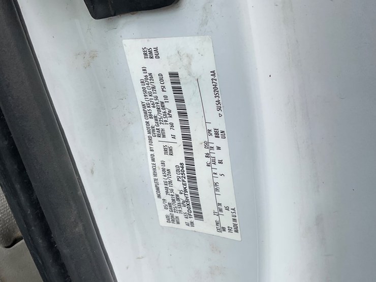 2019-ford-f550-image-18
