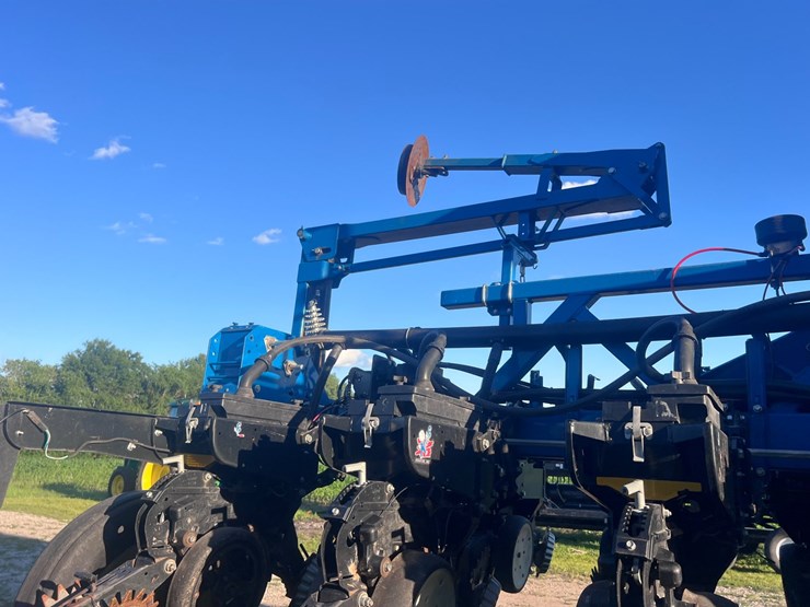 kinze-3600-image-28