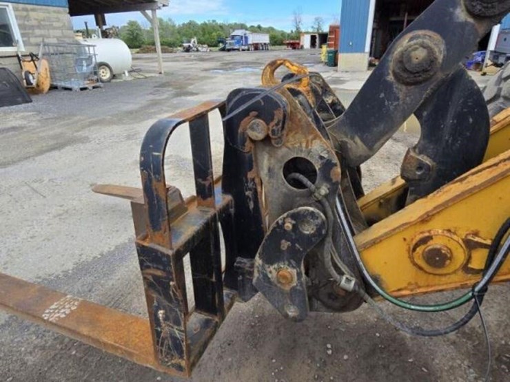 2010-caterpillar-924h-image-14