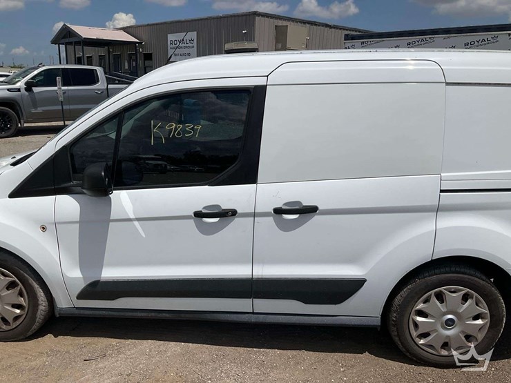 2016-ford-transit-connect-image-28