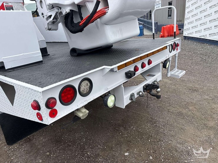 2011-altec-at37g-image-35