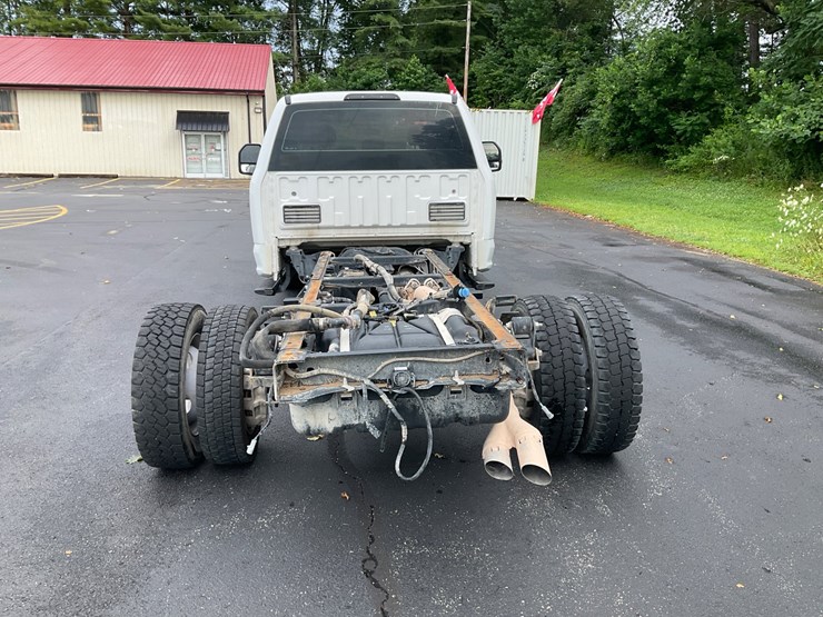 2019-ford-f550-image-5