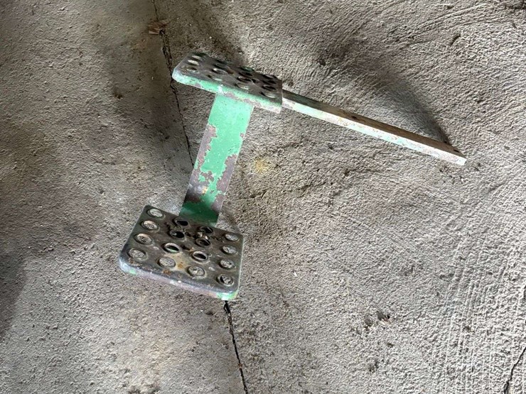 john-deere-side-step-off-40-series-image-2