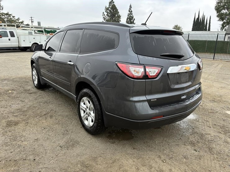 2014-chevrolet-traverse-image-4