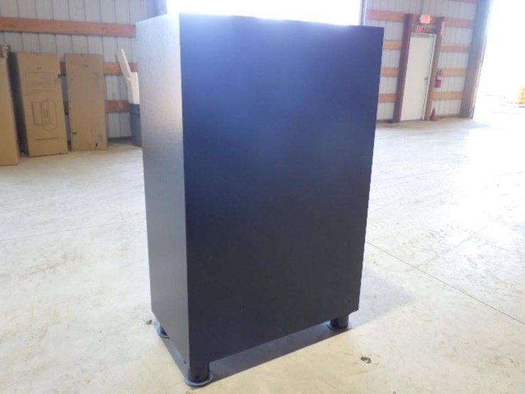 fireproof-gun-safe-40-gun-capacity-image-2