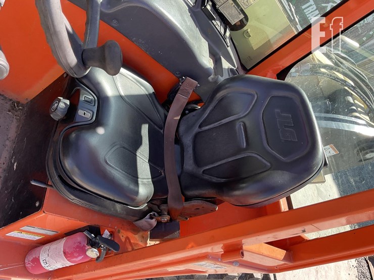 2021-jlg-g5-18a-image-11