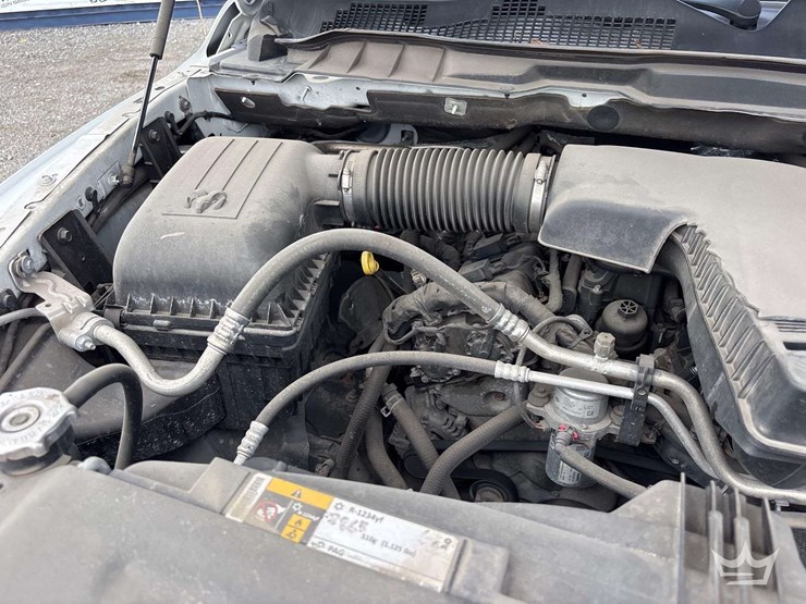 2020-ram-1500-classic-image-20