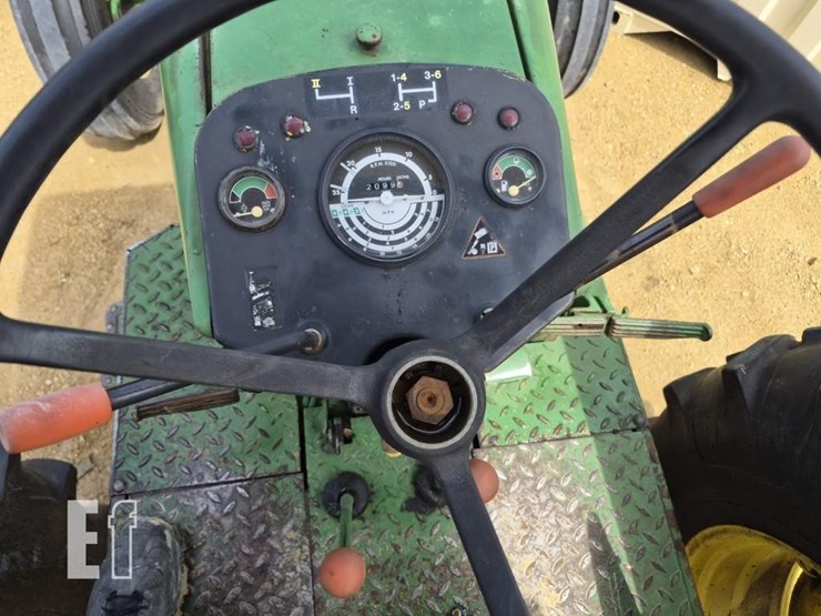 john-deere-2840-image-9