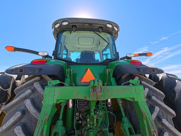 john-deere-8285r-image-42