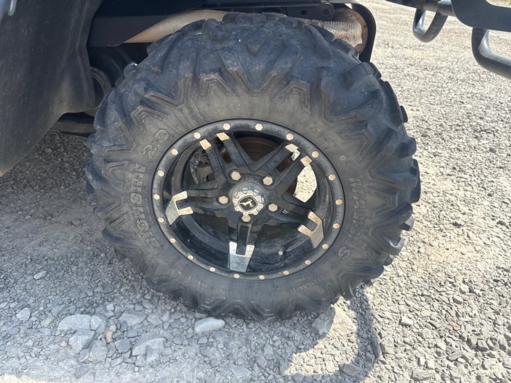 2023-john-deere-gator-image-9
