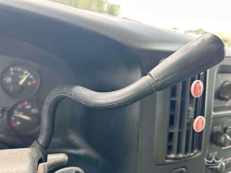 2006-chevrolet-express-knapheide-kuv-enclosed-service-van-image-15
