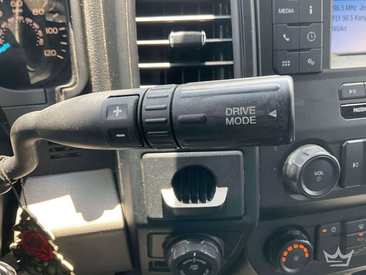 2019-ford-f150-image-42