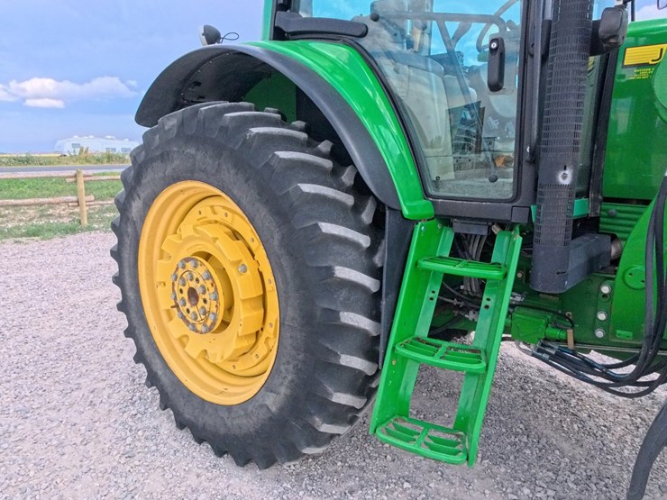 2011-john-deere-7530-premium-image-78