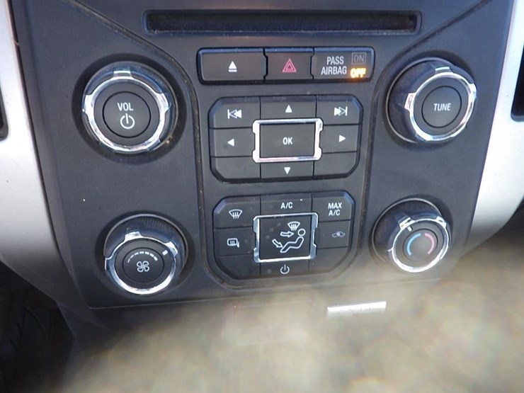 2014-ford-f150-image-31