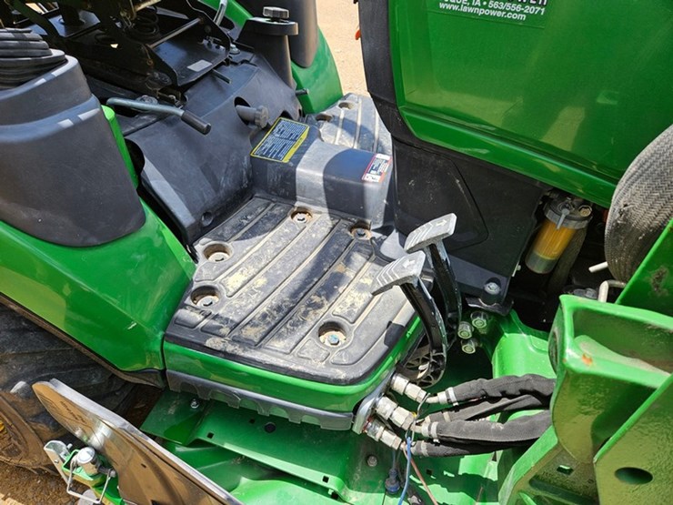 john-deere-1025r-image-27