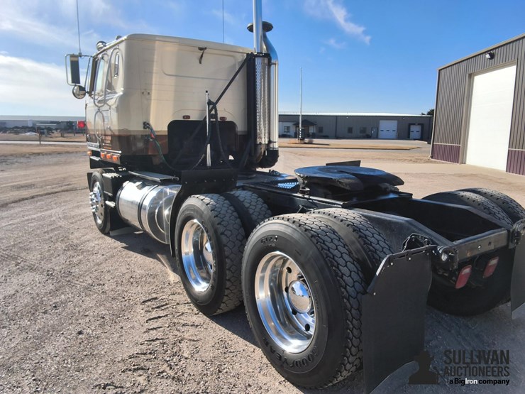 1980-international-transtar-ii-image-8