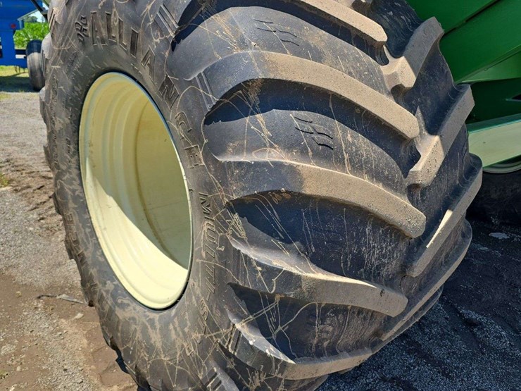2016-j&m-1112-sd-series-grain-cart,-alliance-1050/50r32-floater-tires,-big-1000pto,-hyd.-adjust-spout,-x-tend-reach,-scales,-roll-tarp,-s/n--2110789-image-8