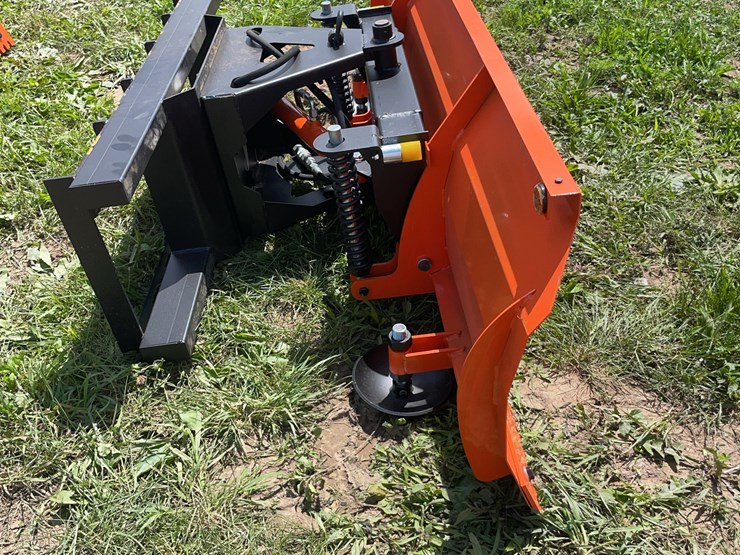 pabreak-skid-steer-hydraulic-dozer-blade-image-4