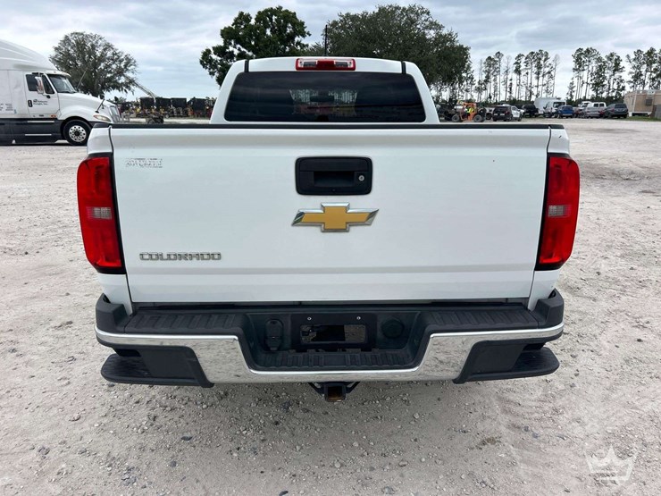 2016-chevrolet-colorado-image-28