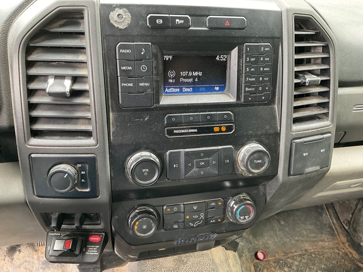 2019-ford-f550-image-16