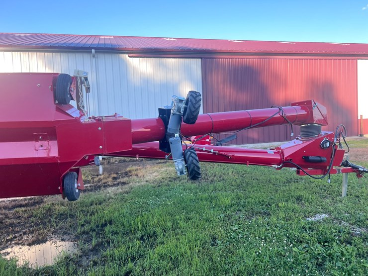 2018-buhler-farm-king-1070-image-19