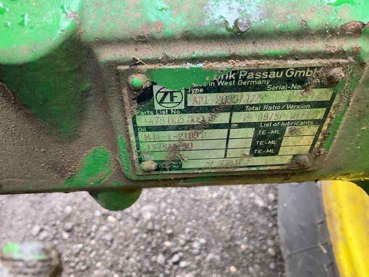 1993-john-deere-6300-image-53
