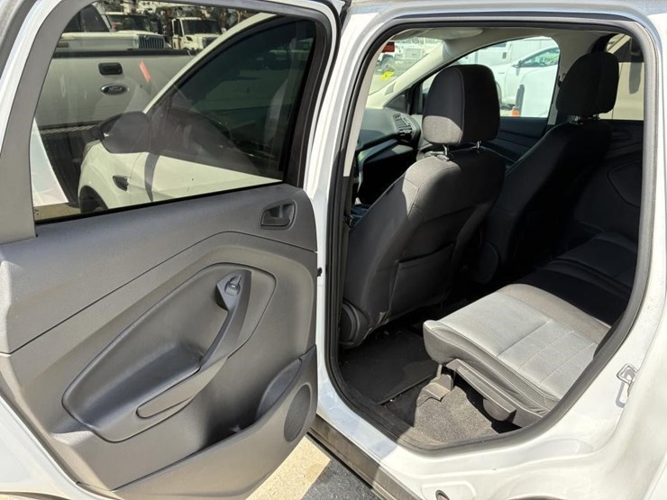 2017-ford-escape-image-15