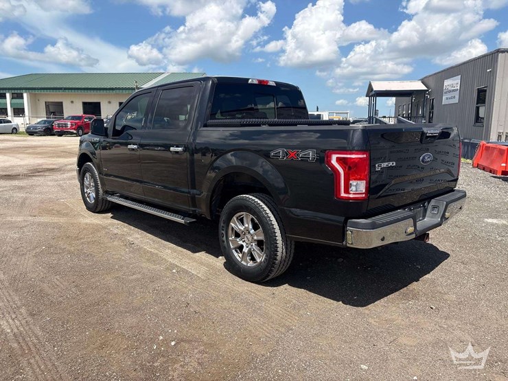 2015-ford-f150-image-4