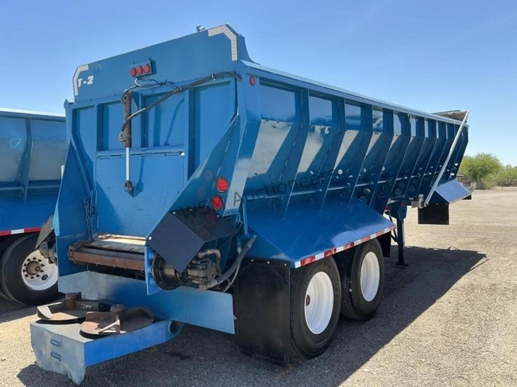2010-versa-v-bottom-spreader-trailer-image-4