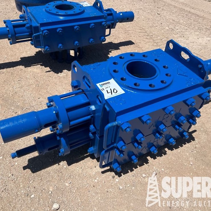 (1-119) TOWNSEND TM20 7-1/16" 5000# Hyd Dbl Ram BO...
