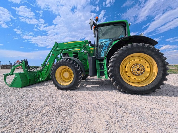 2011-john-deere-7530-premium-image-60