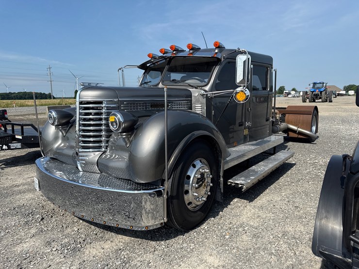 #50079-•-1939-diamond-t-s/a-truck-tractor-4061786-inv#-50079-image-1