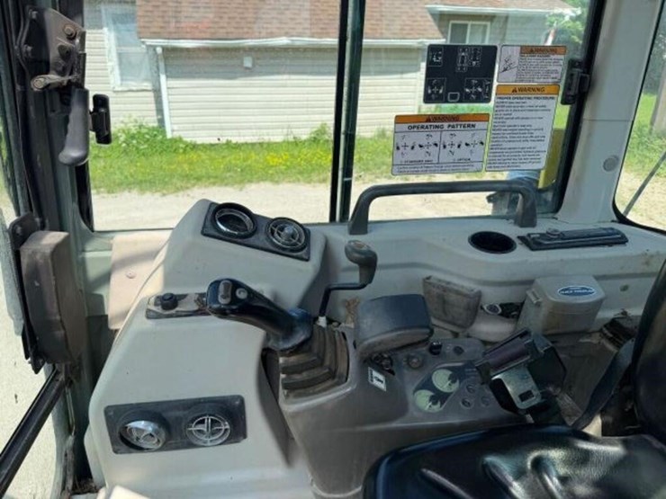 2008-yanmar-vio35-5b-image-14