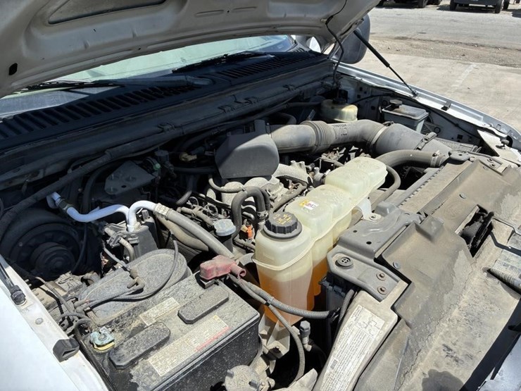 2004-ford-f350-image-8