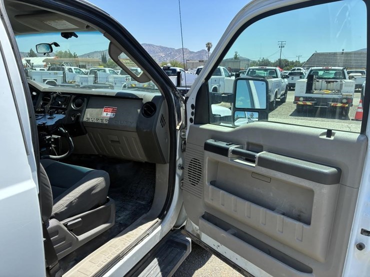 2009-ford-f350-sd-image-12