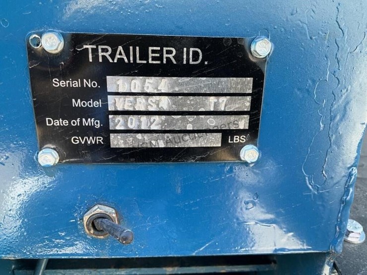 2012-versa-v-bottom-spreader-trailer-image-9