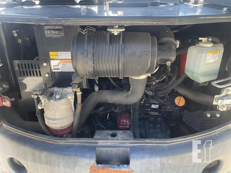 2021-yanmar-sv40-image-18