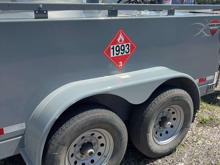 2023-thunder-creek-fuel-trailer,-990-gallon-of-fuel,-55-gallon-def-tank,-electric-pump-1-1/2''-hose,-tandem-axle,-spare-tires,-bumper-hitch-image-6