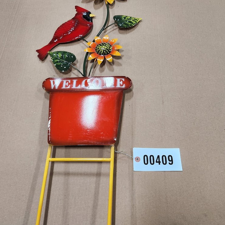#409 • Sunflower Cardinal Stake
