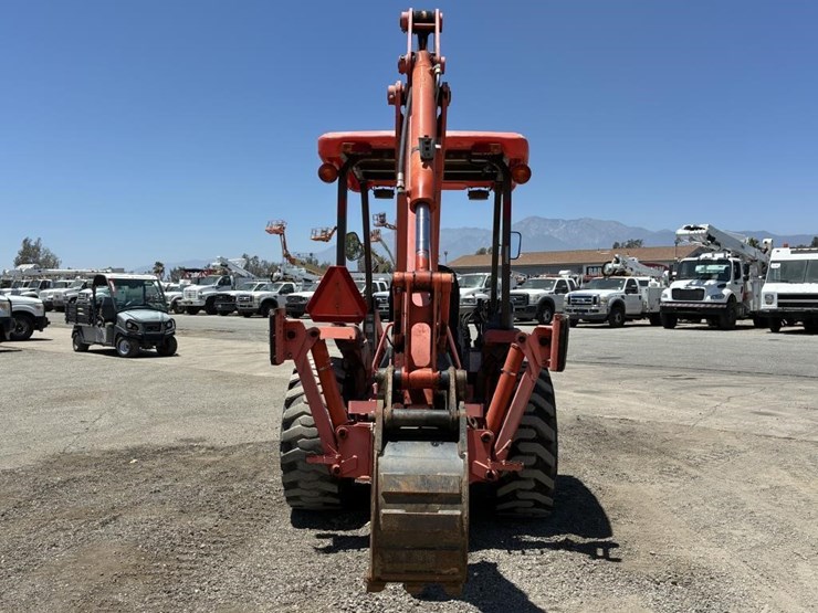 2007-kubota-l39-image-14