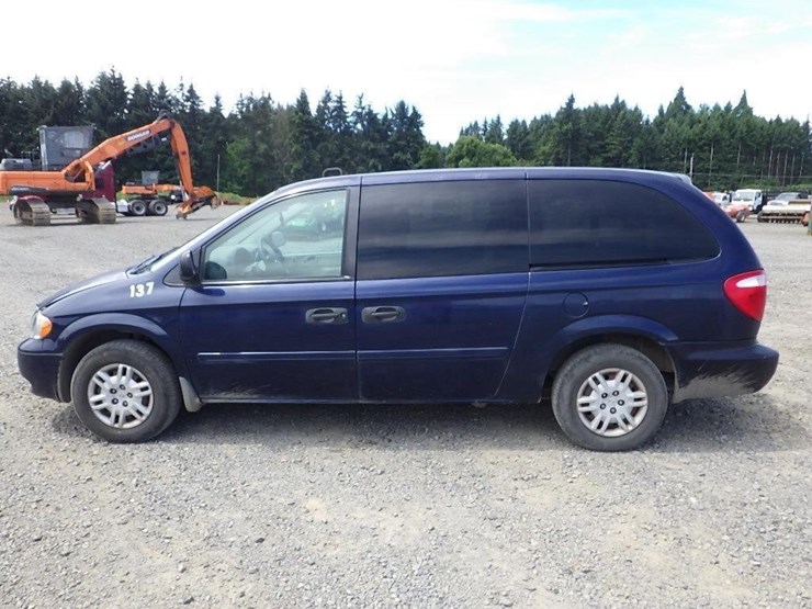 2006-dodge-grand-caravan-image-8