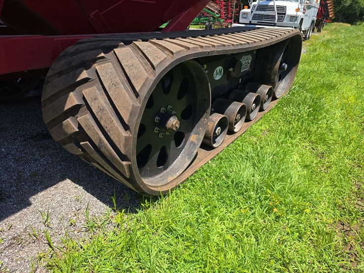 2021-j&m-1112-x-tend-series-grain-cart,-roll-tarp,-1,150-bushel,-storm-tracker-hd-oil-hub-tracks,-big-1000pto,-extended-reach,-hyd.-adjust-spout,-bullet-auger,-20''-auger,-scales,-s/n--1803329-image-8
