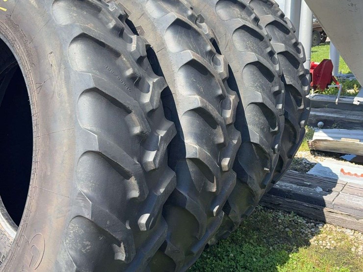 4-480/80r-46-goodyear-tractor-tires,-image-4