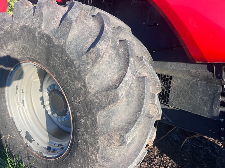 case-ih-5140-image-8