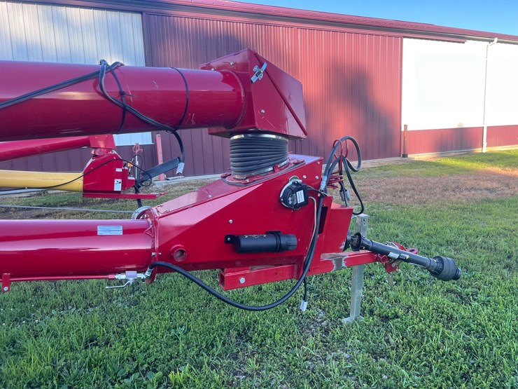 2018-buhler-farm-king-1070-image-18